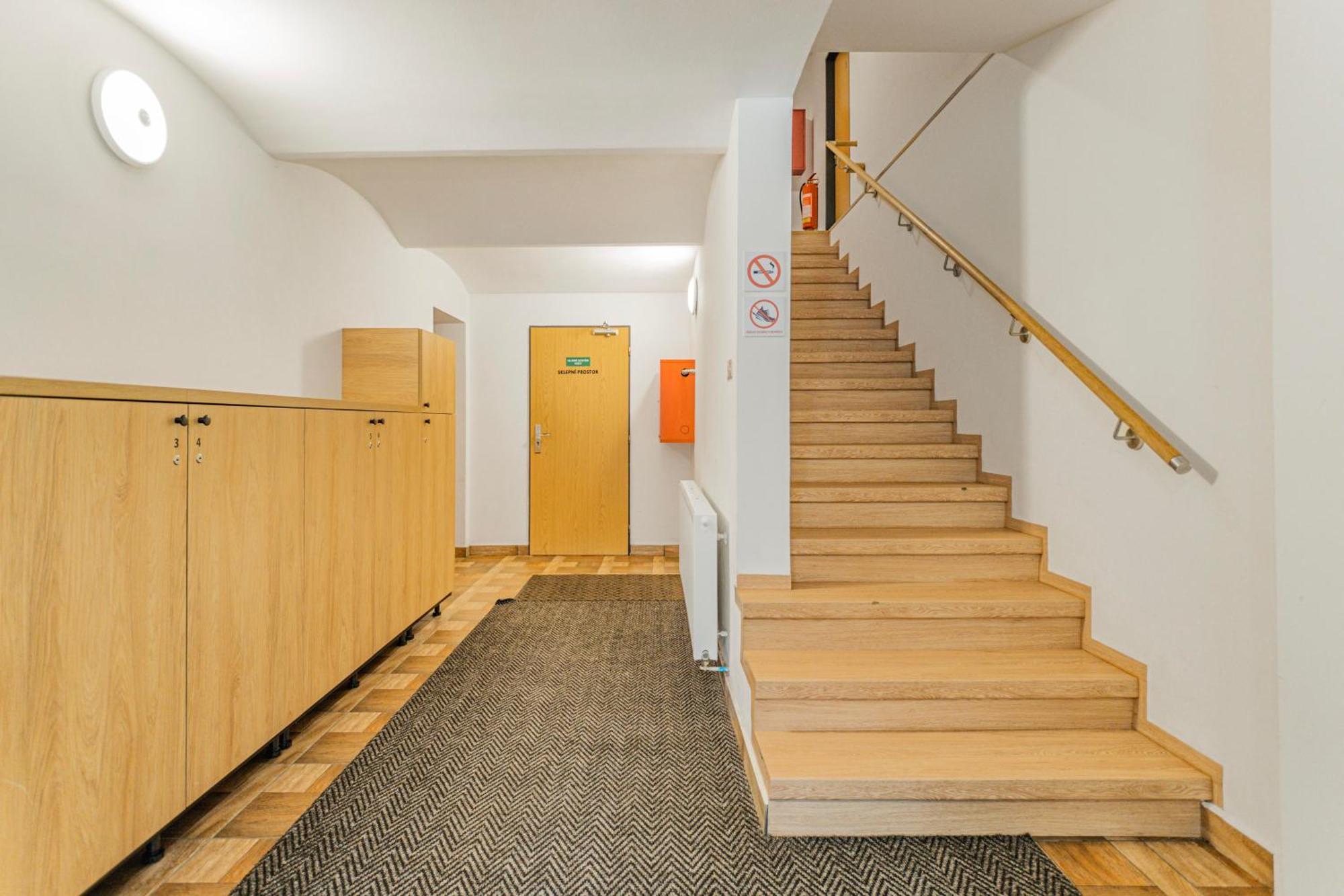 Apartman Horalka ペツ・ポト・スニェシュコウ エクステリア 写真