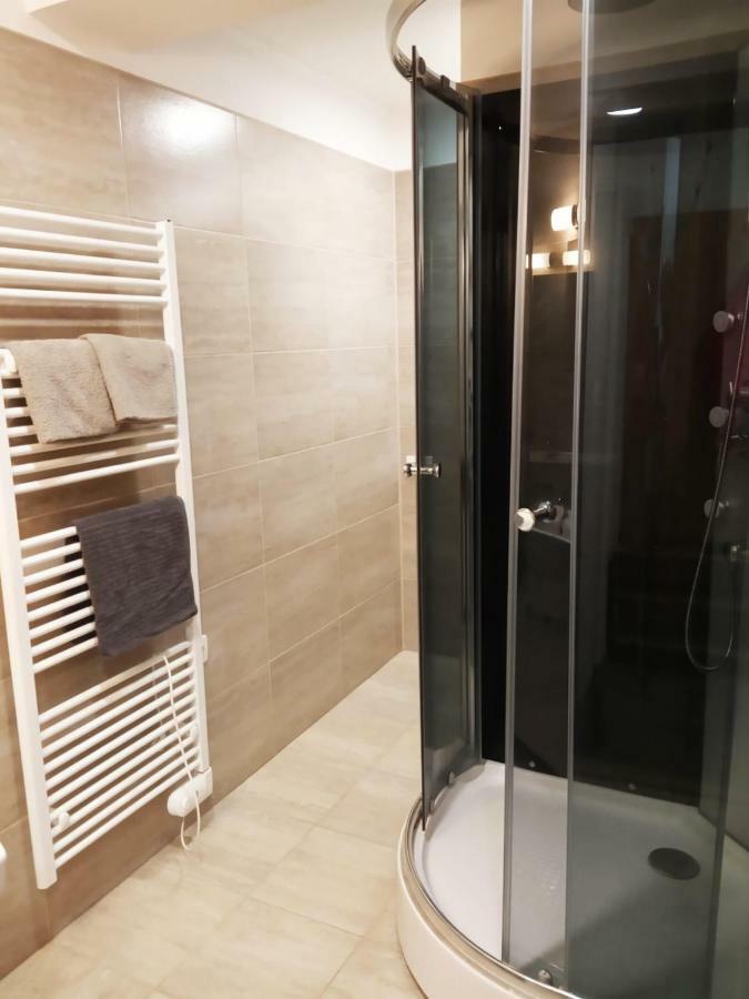 Apartman Horalka ペツ・ポト・スニェシュコウ エクステリア 写真